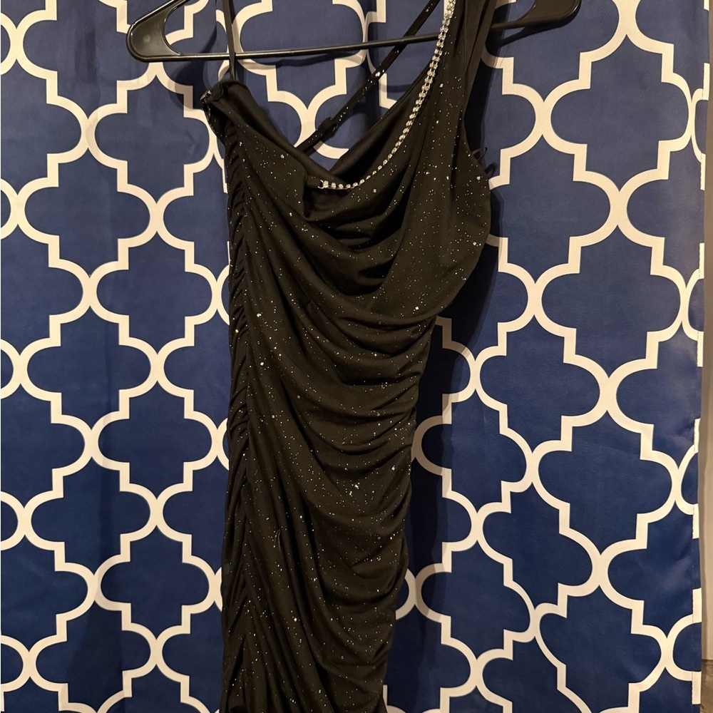 Black Sparkle Ruched One-Shoulder Dress